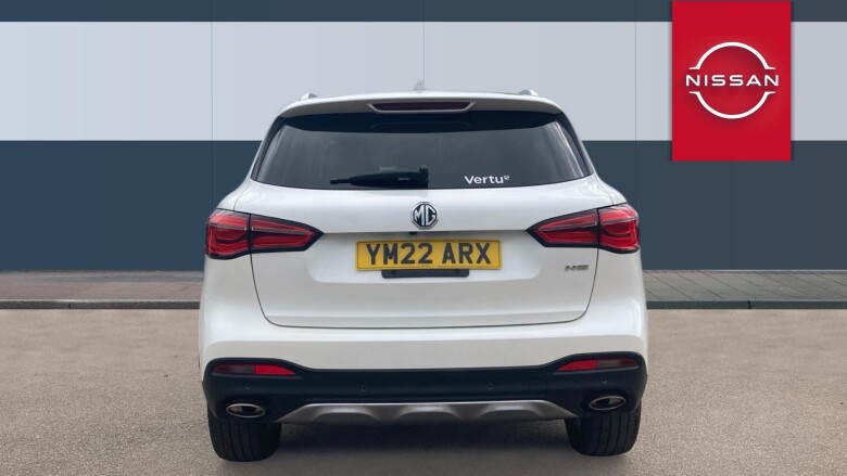 MG Hs 1.5 T-GDI Exclusive 5dr DCT Petrol Hatchback